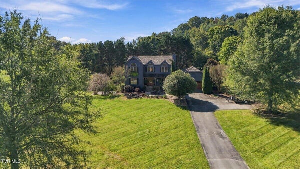 217 LAKE MEADOW DR, JOHNSON CITY, TN 37615 - Image 99b257c9fd3f46dfaa298fd34f99c8e6/1997445028