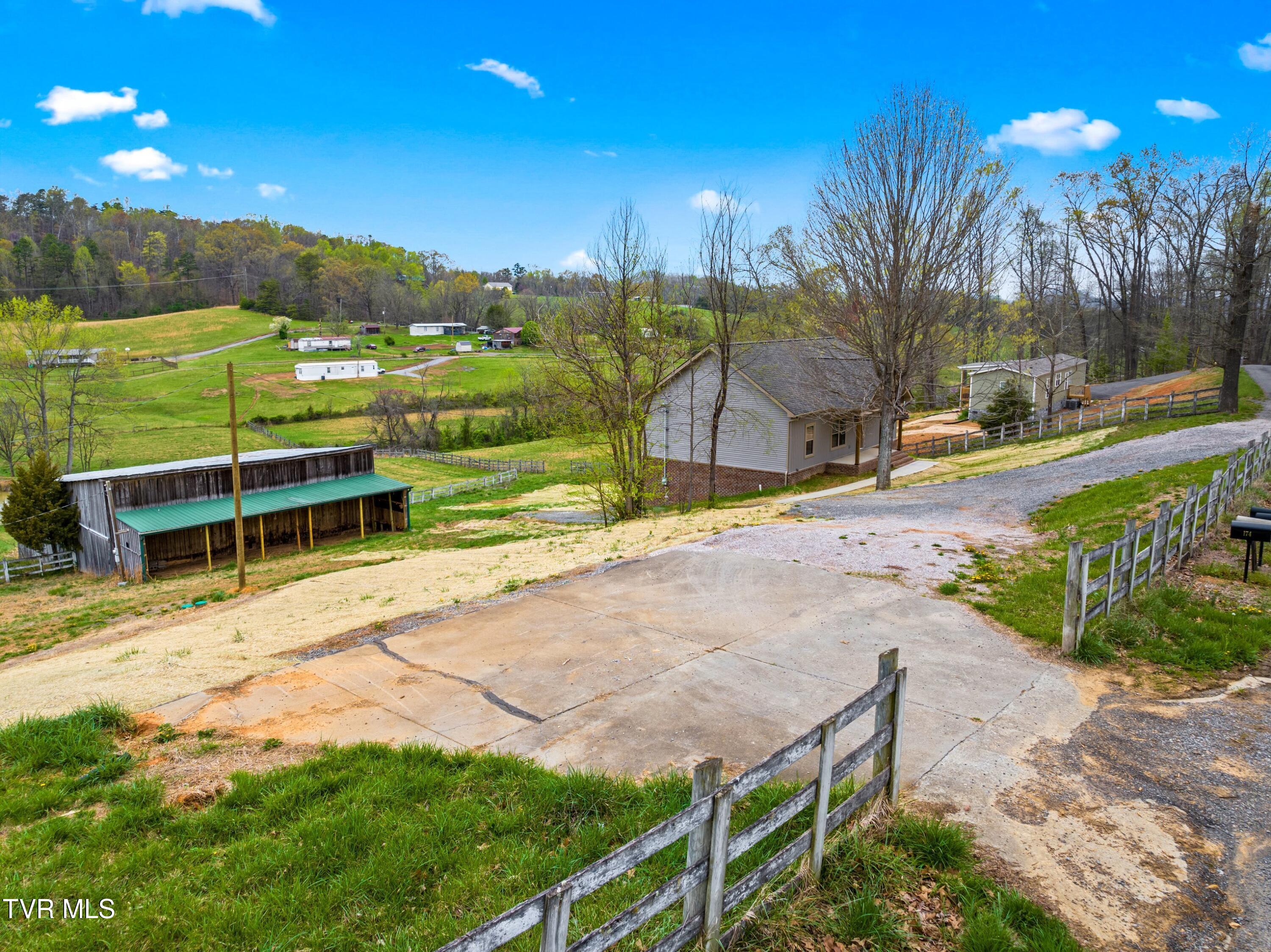 174 Grassy Valley Road, Whitesburg, Tennessee image 8