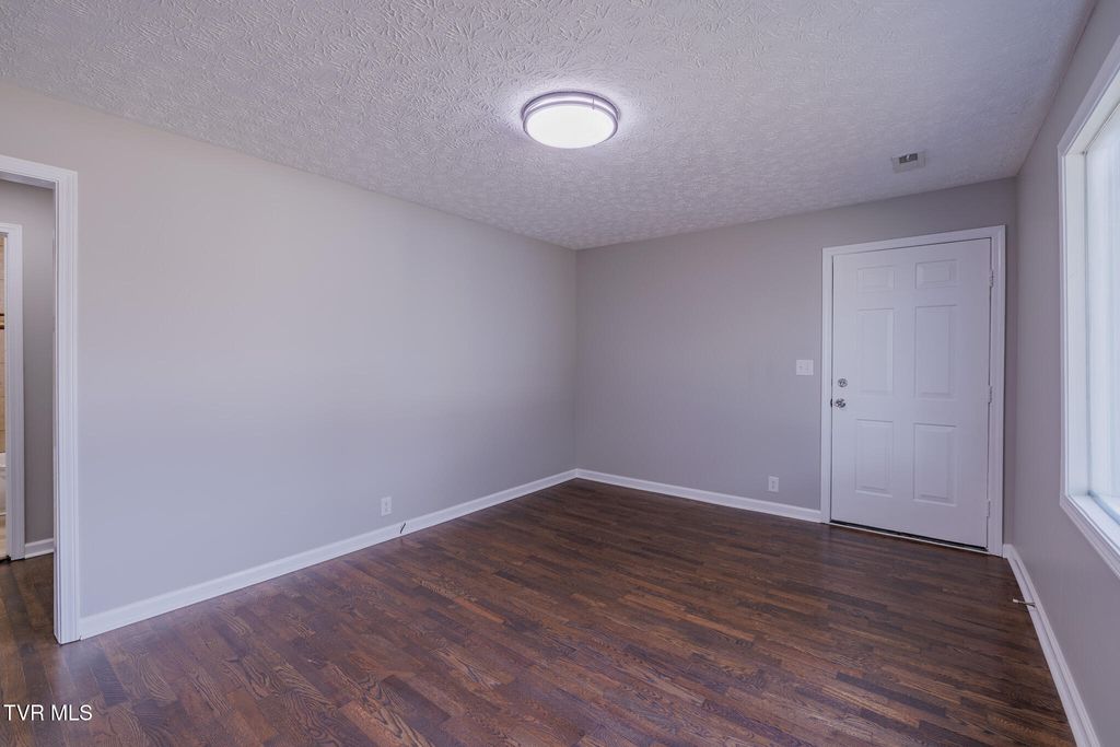 Photo of 1621 Fairfield Avenue, Kingsport, TN 37664 (MLS # 9991863)