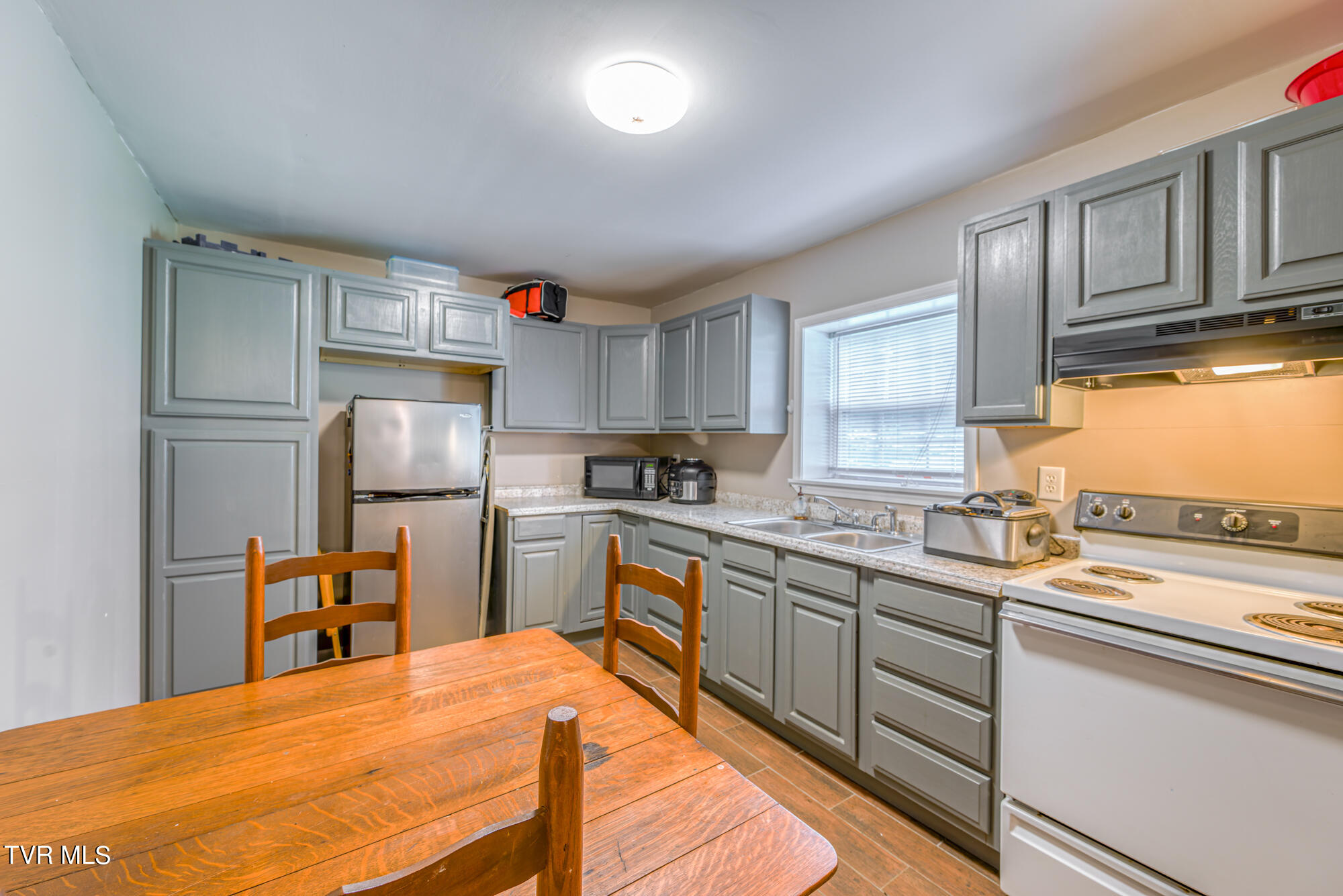 10428 Oak Grove Road, Bristol, Virginia image 25