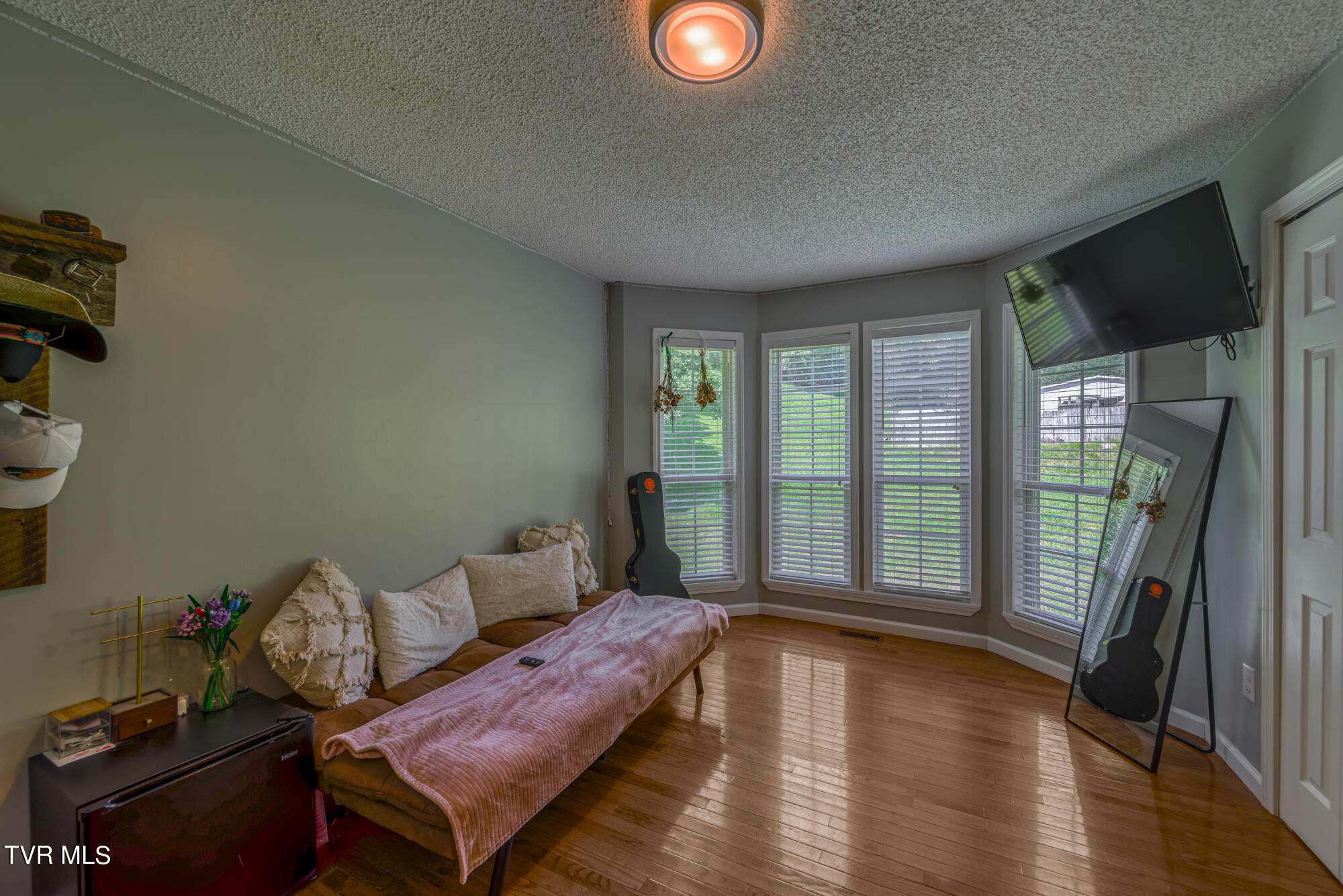 10428 Oak Grove Road, Bristol, Virginia image 17