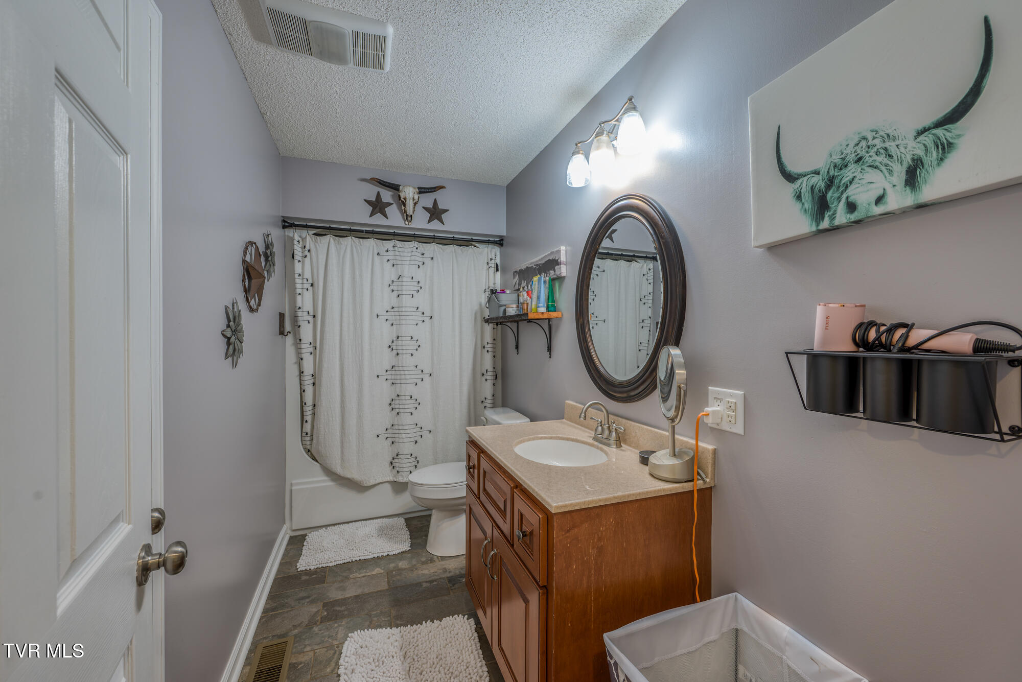 10428 Oak Grove Road, Bristol, Virginia image 16