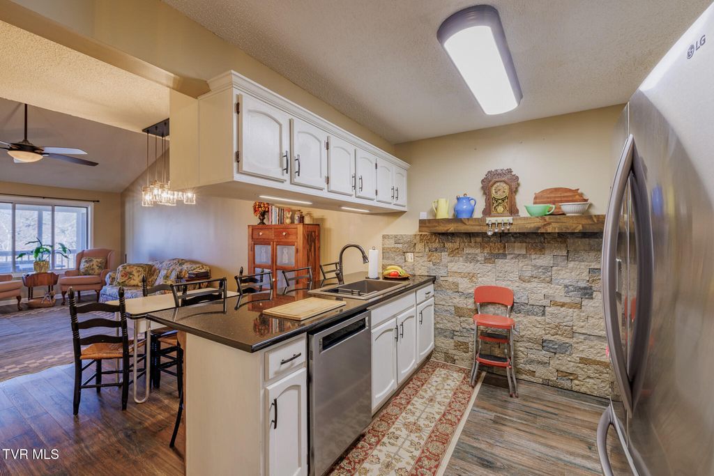 Photo of 118 Timberbrook Drive #0, Bristol, VA 24201 (MLS # 9994425)