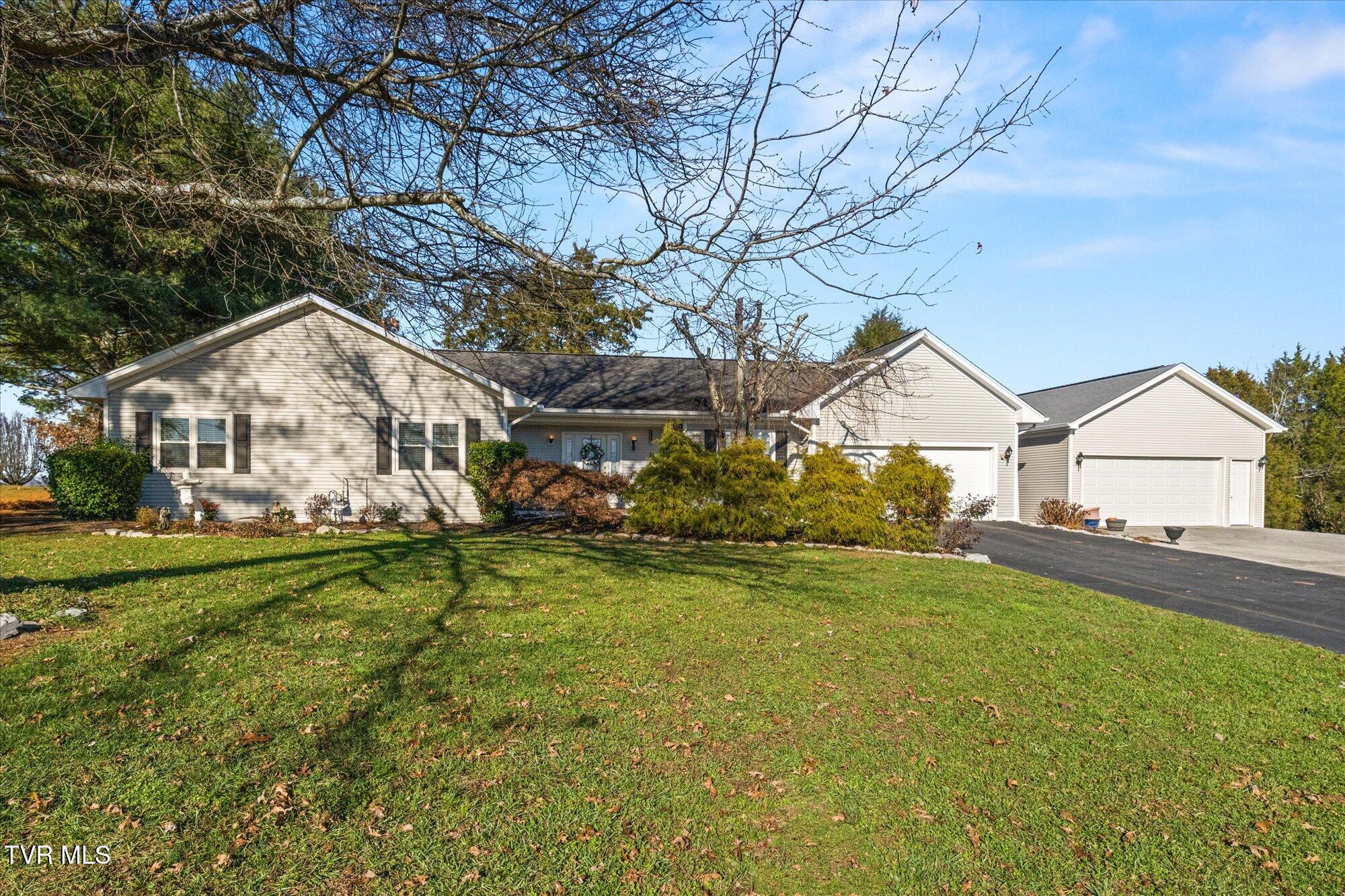 8190 Greenbriar Road, Talbott, Tennessee image 2