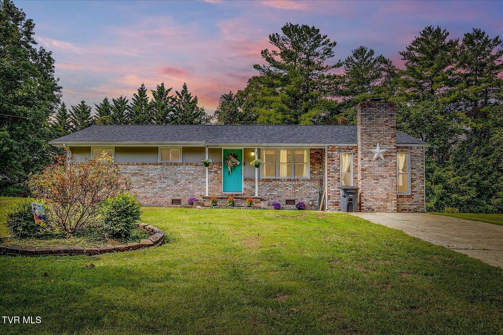 Photo of 1413 Haga Road, Kingsport, TN 37660 (MLS # 9985465)