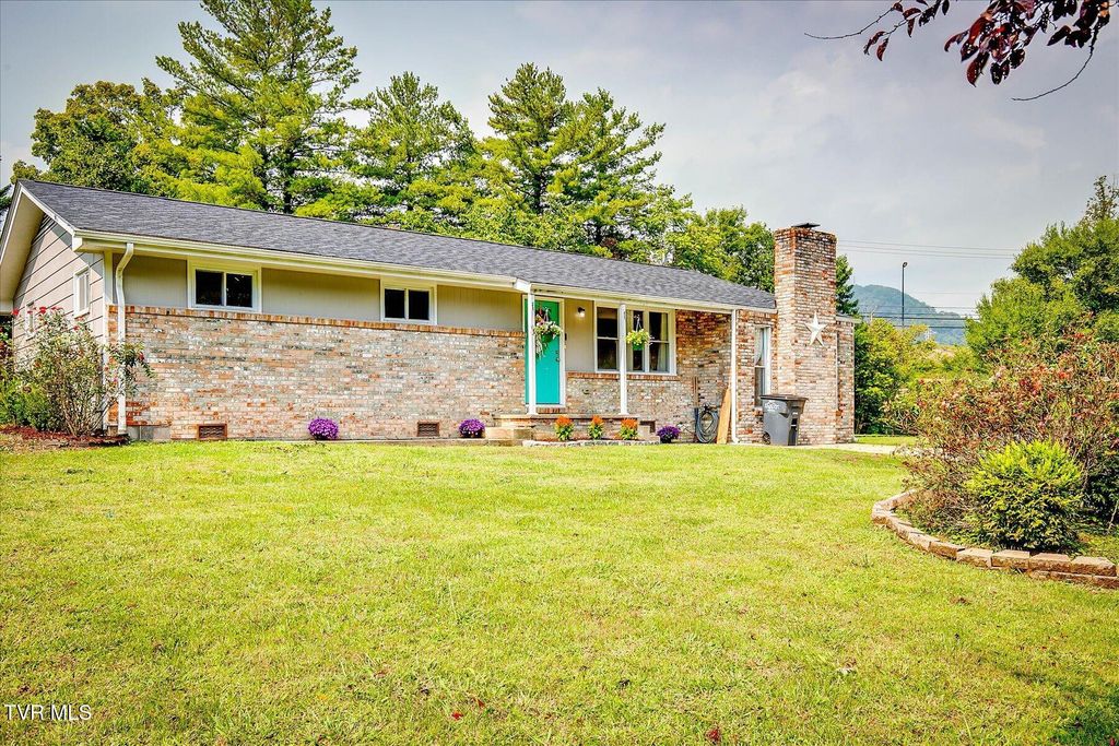 Photo of 1413 Haga Road, Kingsport, TN 37660 (MLS # 9985465)