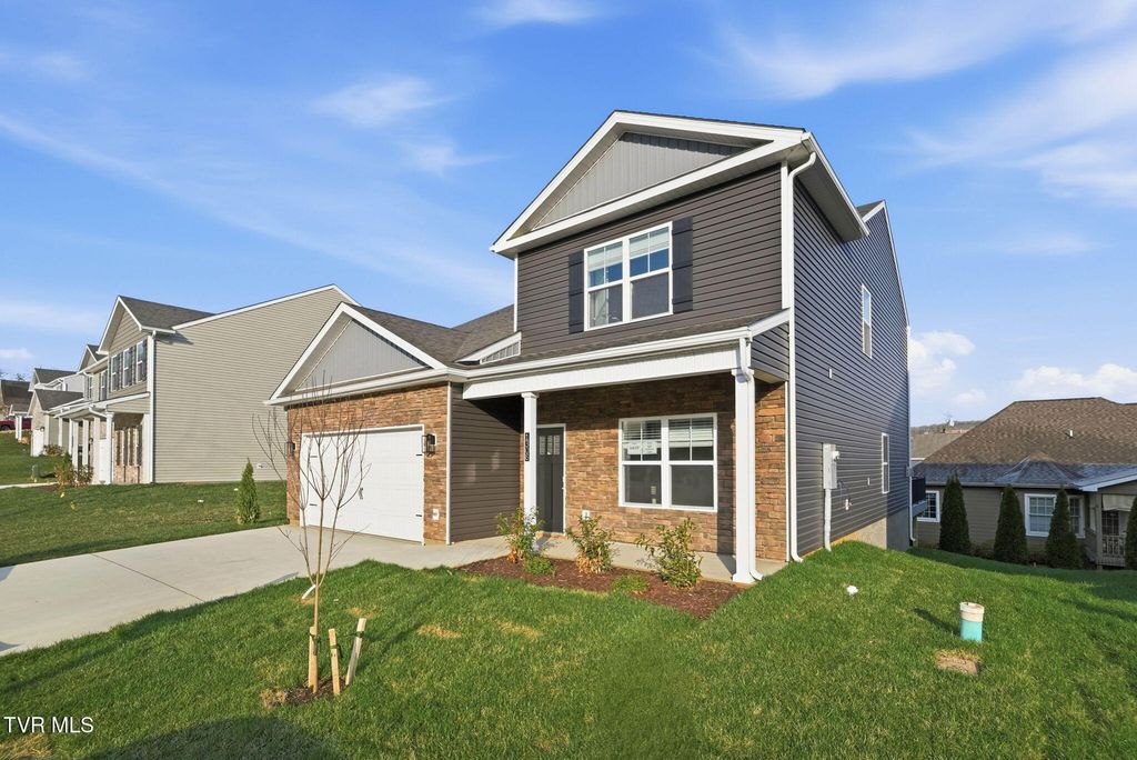 Photo of 1308 Carrberry Court, Kingsport, TN 37663 (MLS # 9985839)