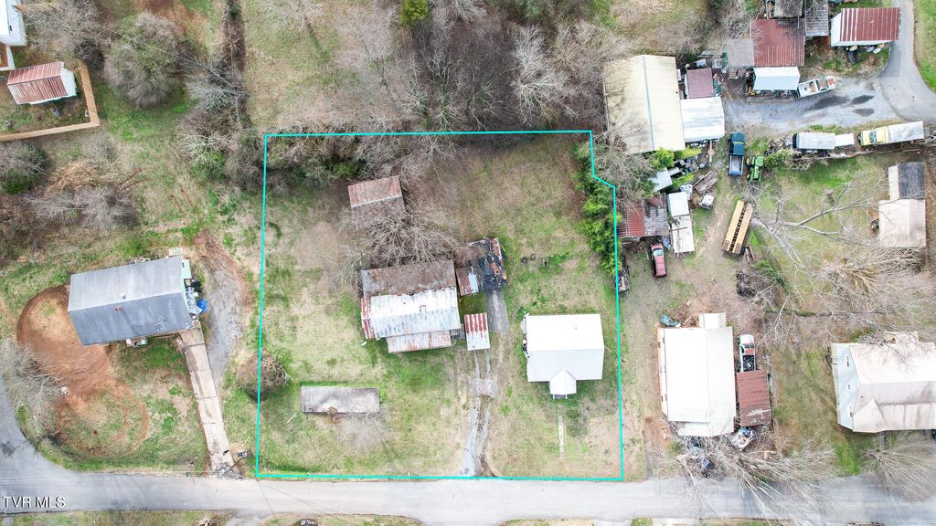 Photo of 663 6th Street, Newport, TN 37821 (MLS # 9990237)