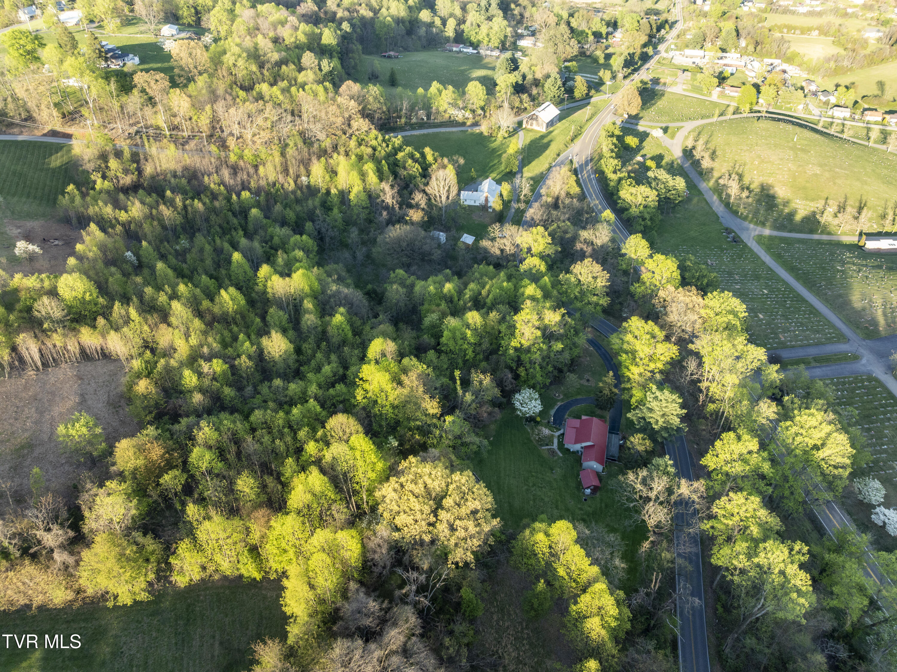 6240 Chestnut Ridge Road