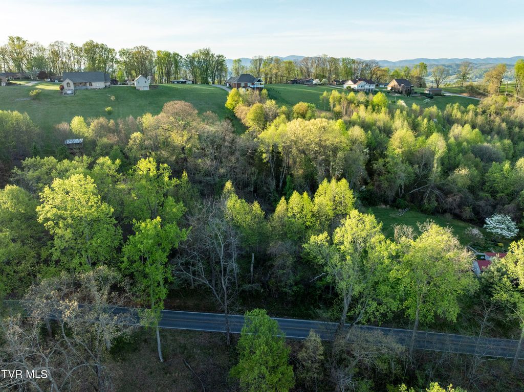 Photo of 6240 Chestnut Ridge Road, Kingsport, TN 37664 (MLS # 9994933)