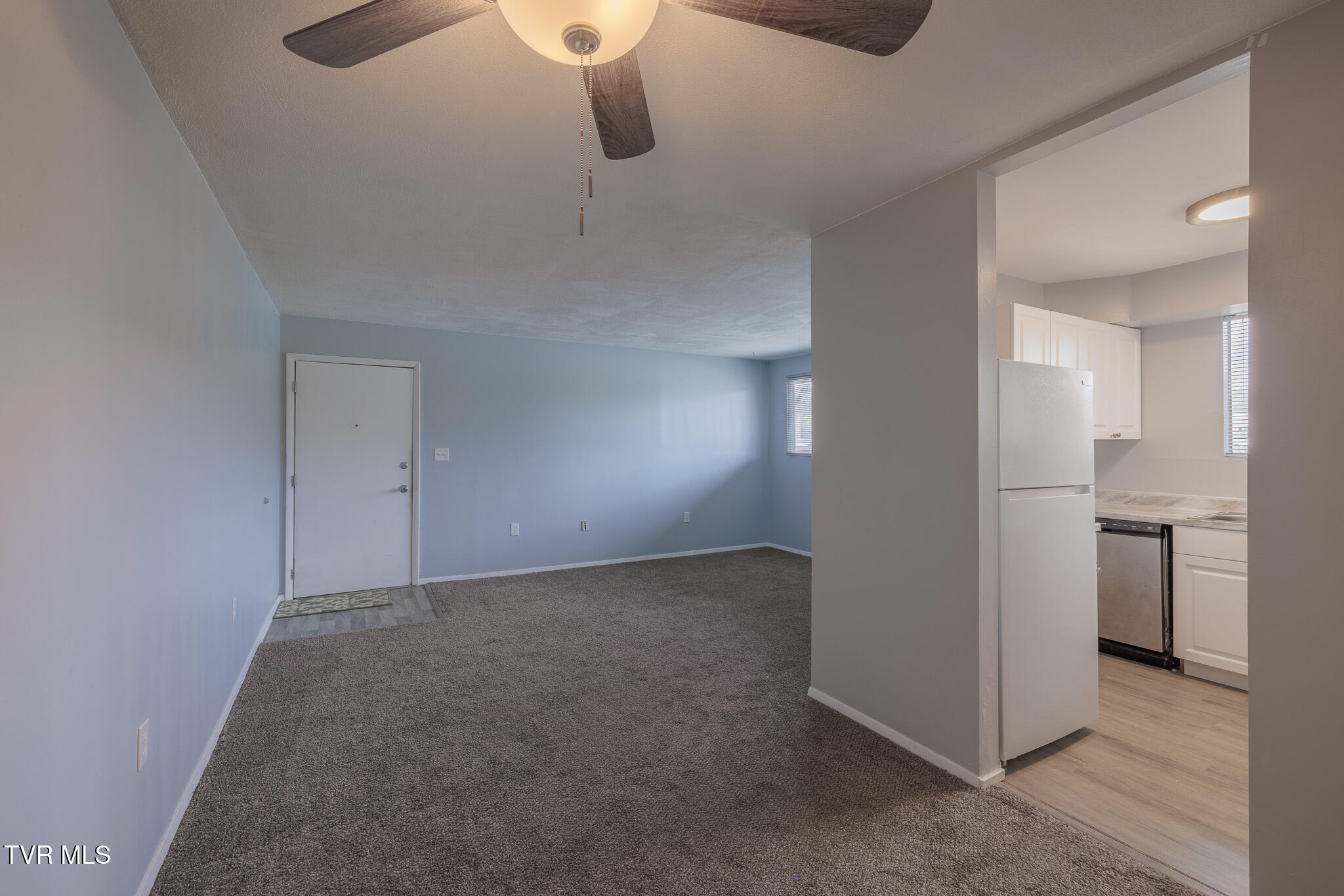1145 Carriage Circle #104, Bristol, Virginia image 4