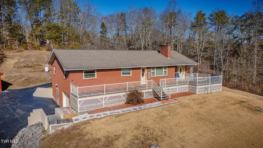 Photo of 186 Ridgewood Drive Dr, Fort Blackmore, VA 24250 (MLS # 9989406)