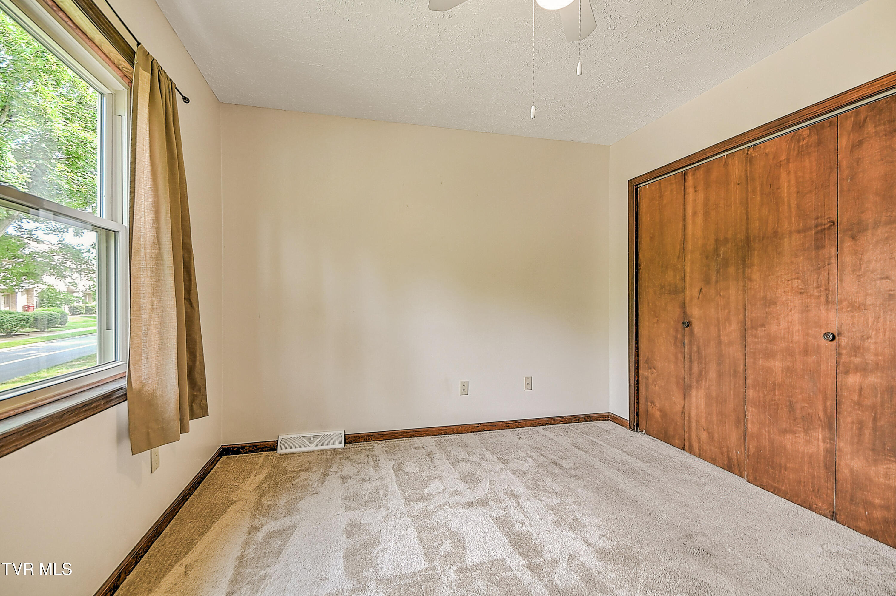 1712 Lakeview Dr Dr, Johnson City, Tennessee image 23