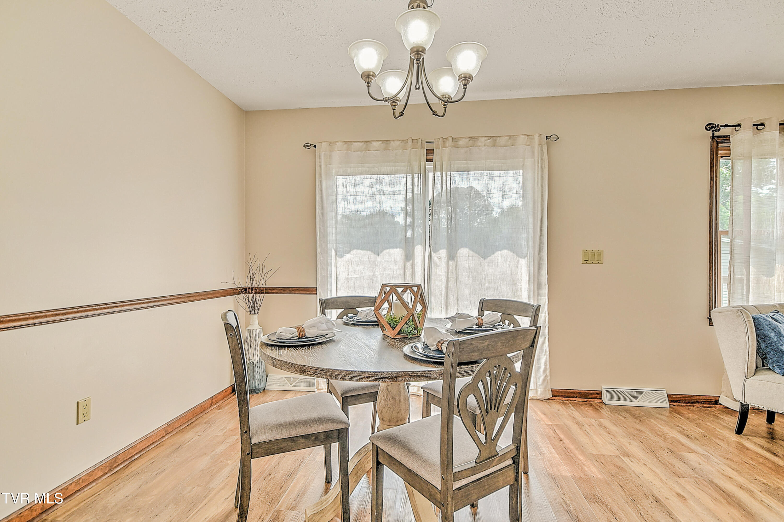 1712 Lakeview Dr Dr, Johnson City, Tennessee image 13