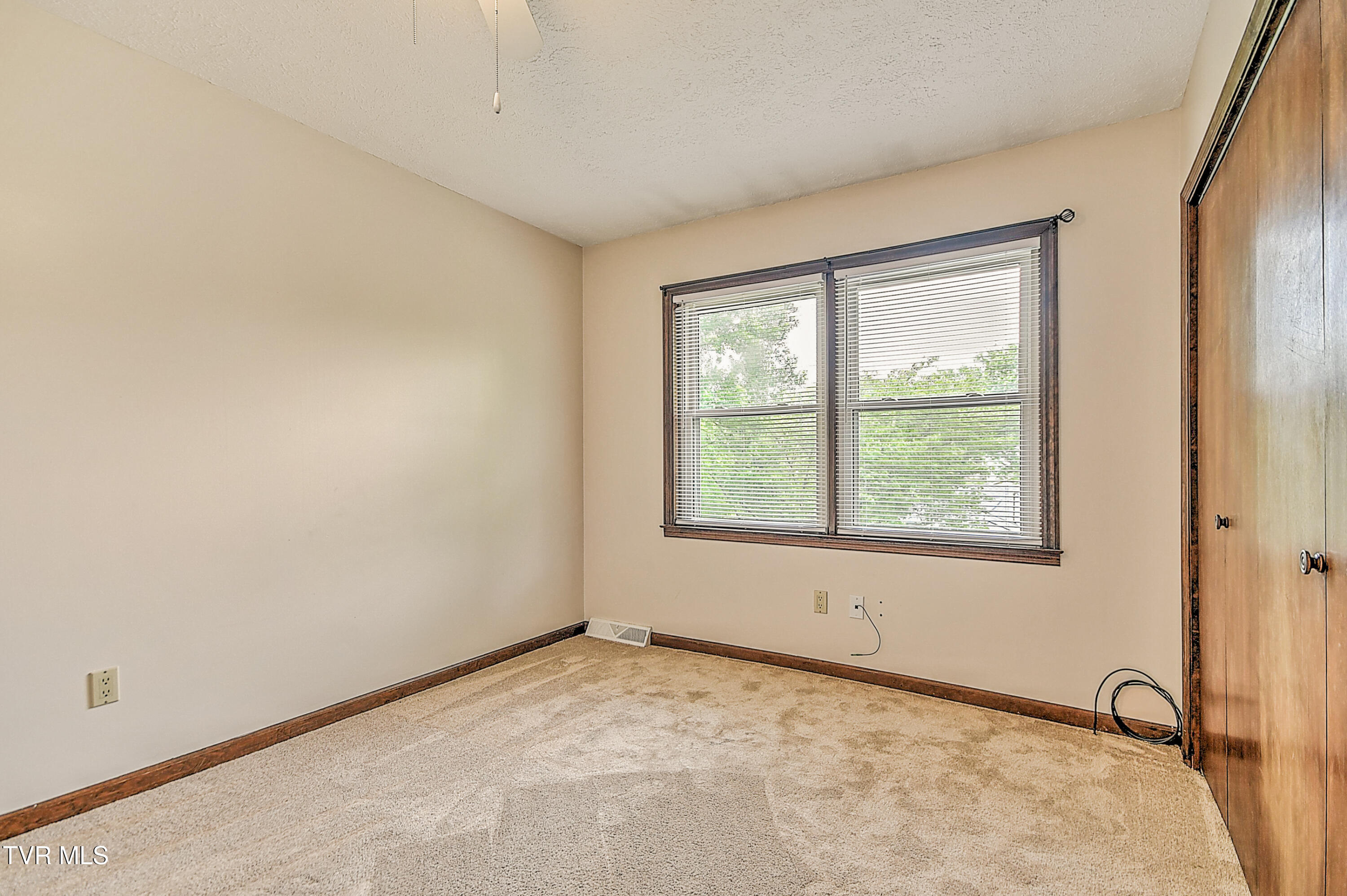 1712 Lakeview Dr Dr, Johnson City, Tennessee image 29