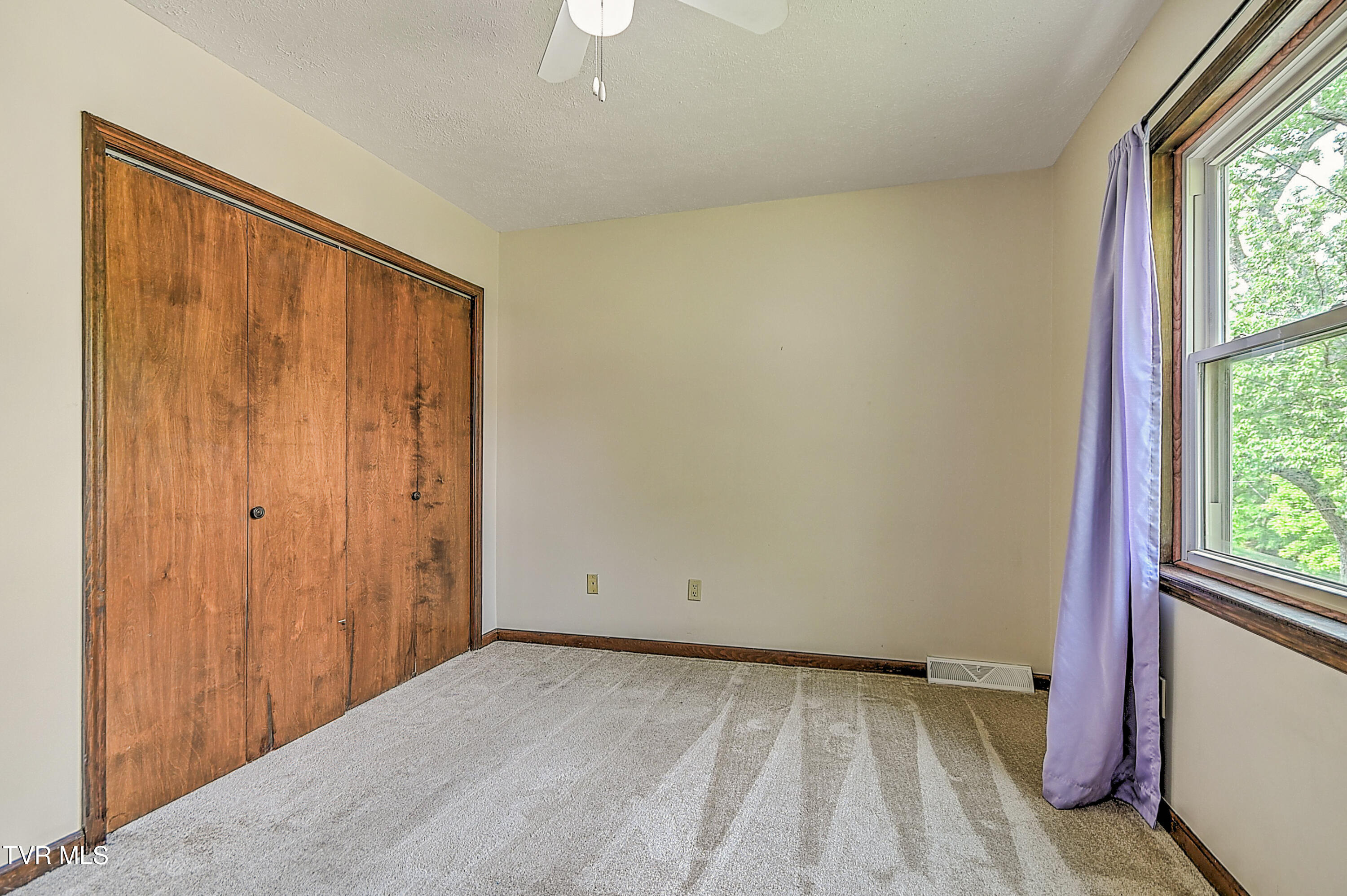 1712 Lakeview Dr Dr, Johnson City, Tennessee image 26