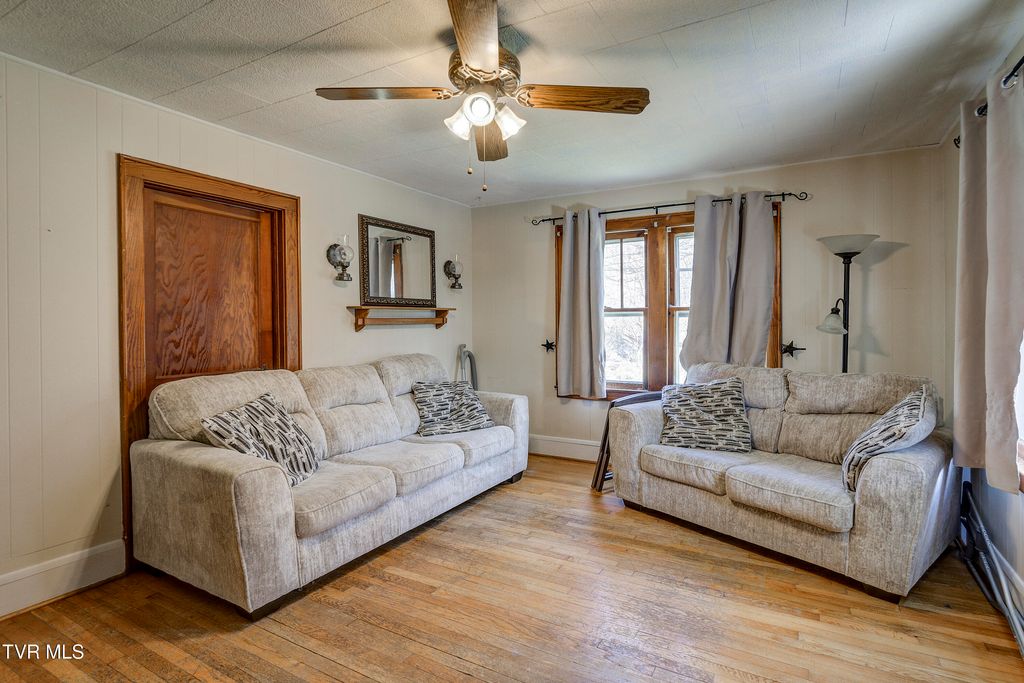 Photo of 3730 Highway 390, Bluff City, TN 37618 (MLS # 9992169)