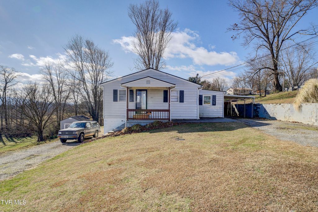 Photo of 377 Henson Road, Bristol, TN 37620 (MLS # 9989676)