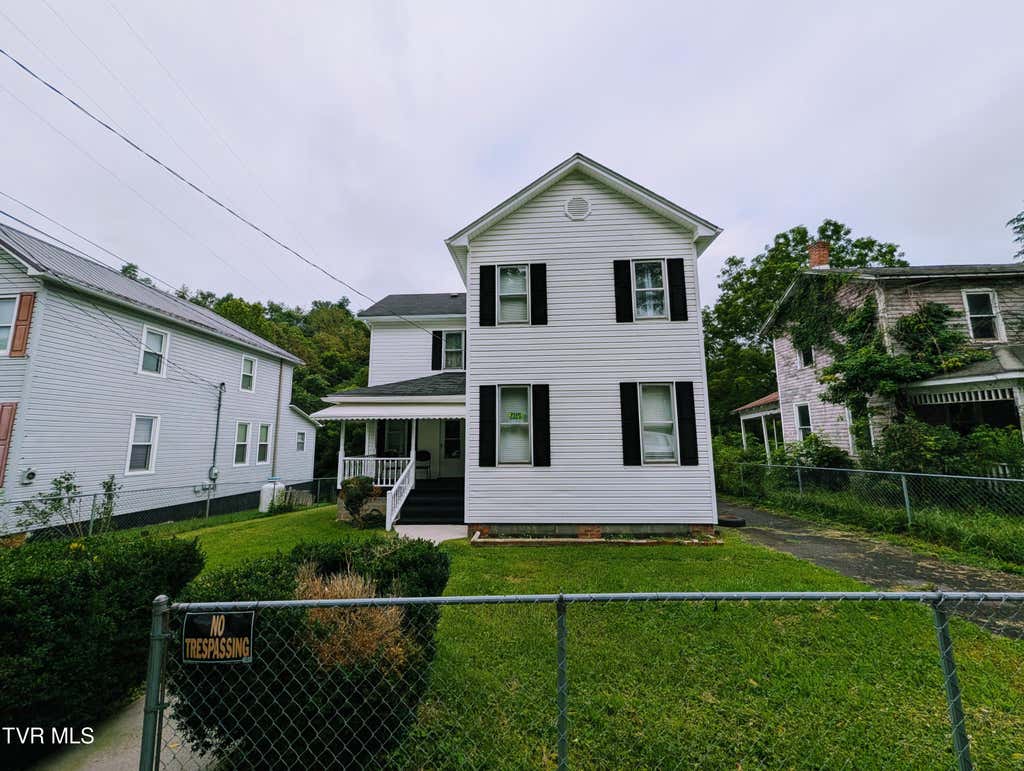 Photo of 186 Triple Court Drive, Honaker, VA 24260 (MLS # 9999187)