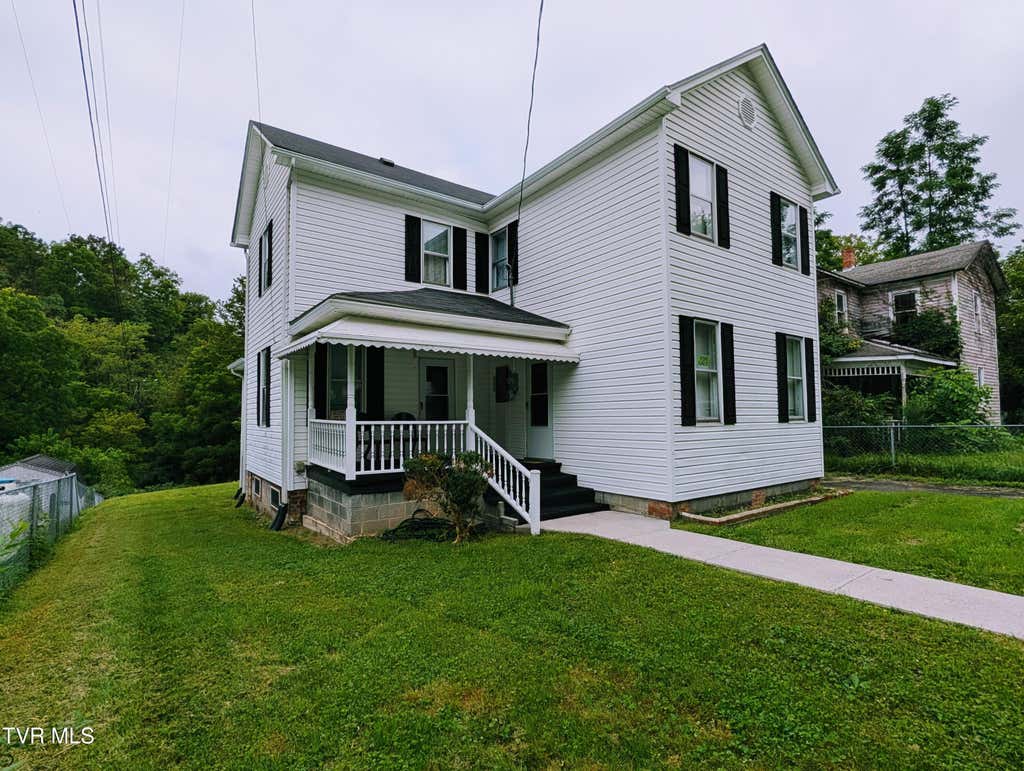 Photo of 186 Triple Court Drive, Honaker, VA 24260 (MLS # 9999187)