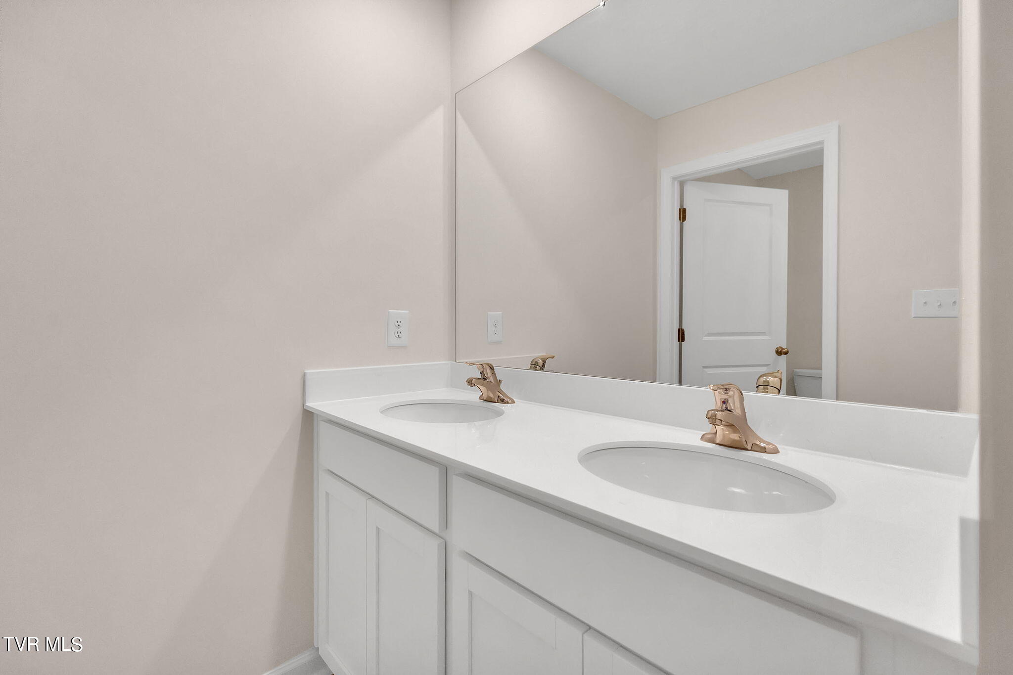 125 Crawford Circle Ln, Bristol, Tennessee image 14