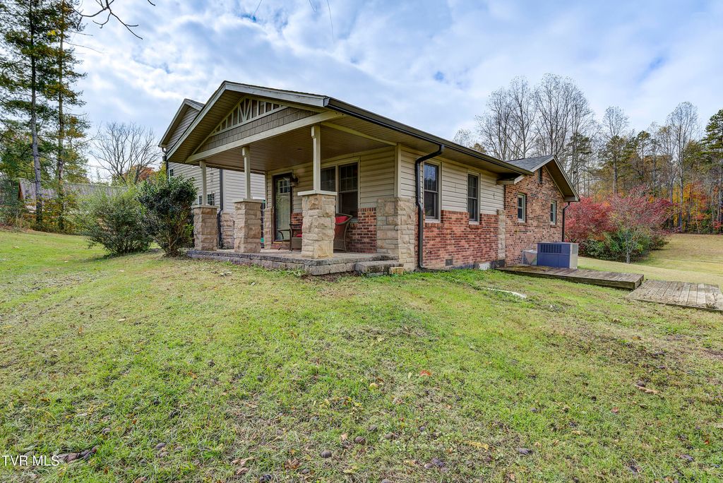 Photo of 335 Pleasant Hill Place, Bluff City, TN 37618 (MLS # 9987706)