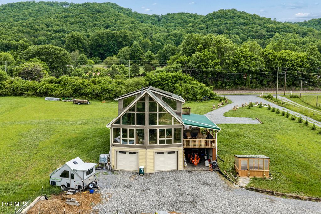 Photo of 777 Bailey Lane, Erwin, TN 37650 (MLS # 9996019)