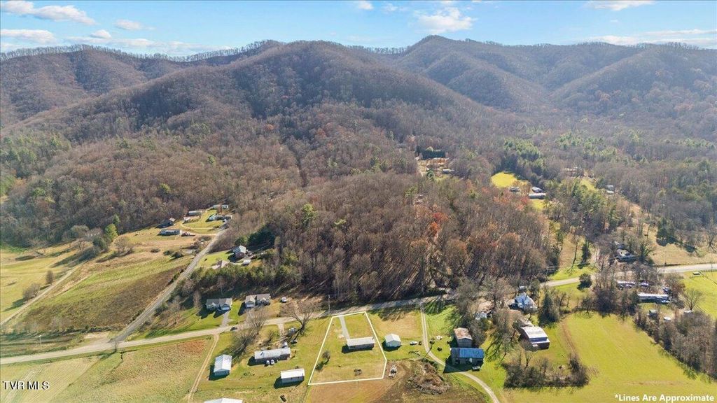 Photo of 1122 Highway 107, Jonesborough, TN 37659 (MLS # 9997016)