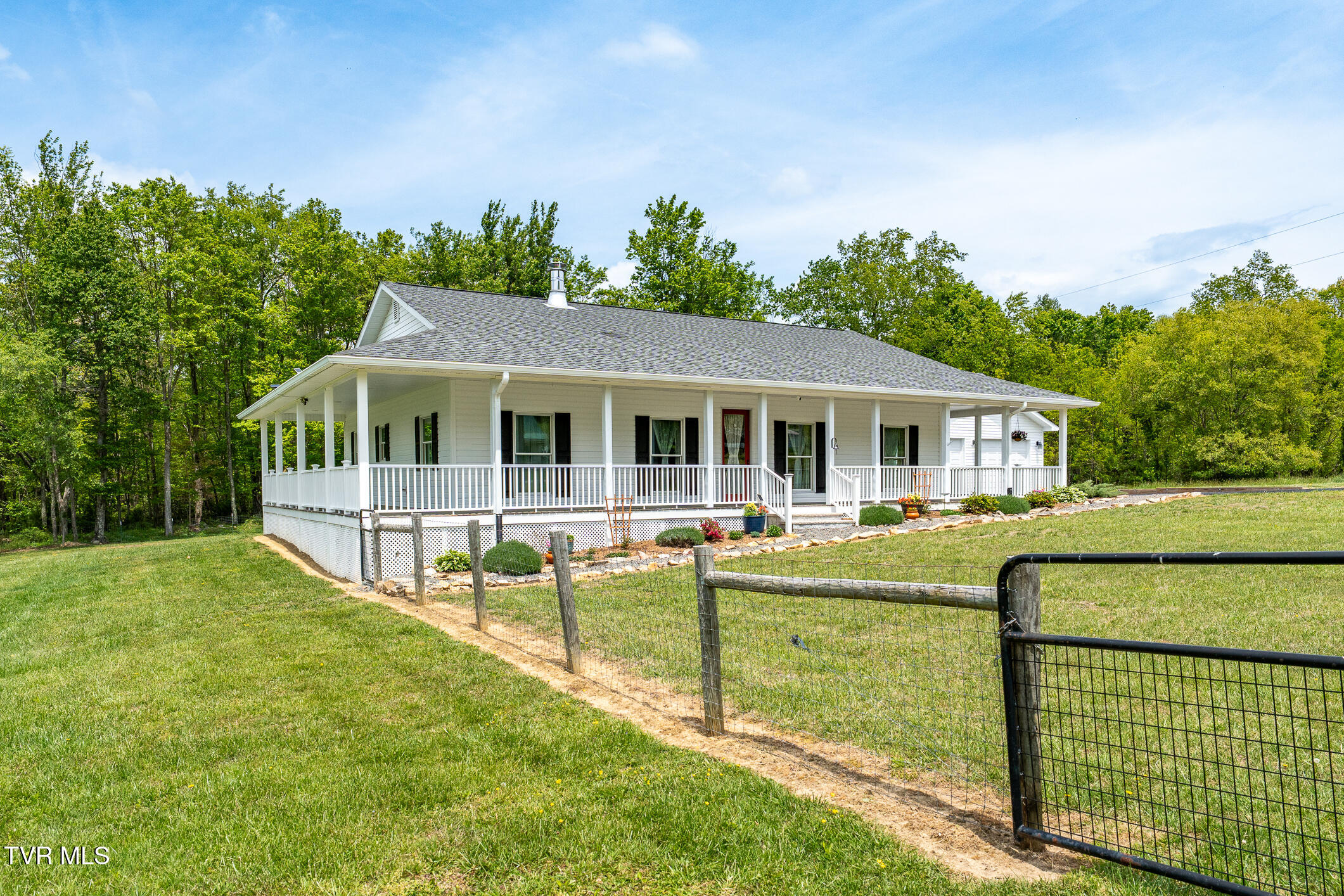 533 Harmon Road
