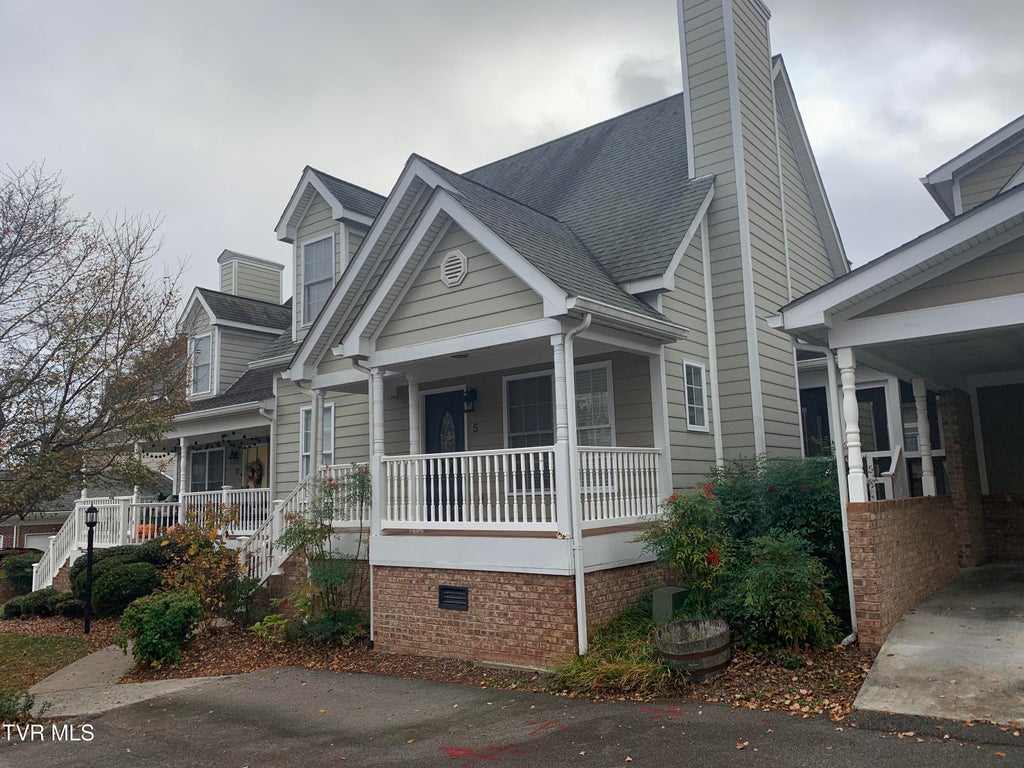Photo of 5 Charleston Court, Johnson City, TN 37604 (MLS # 10002540)