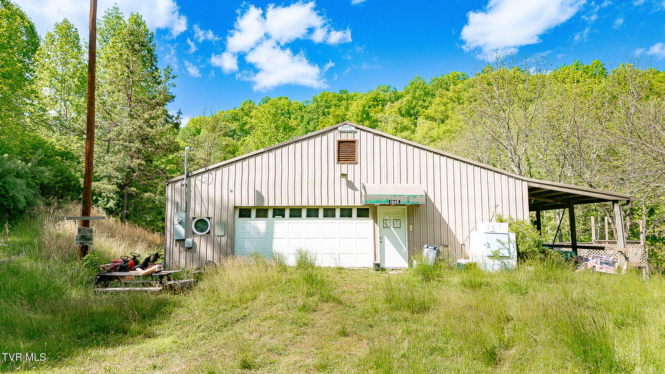 1668 Fowlers Br Road, Hiltons, Virginia image 14