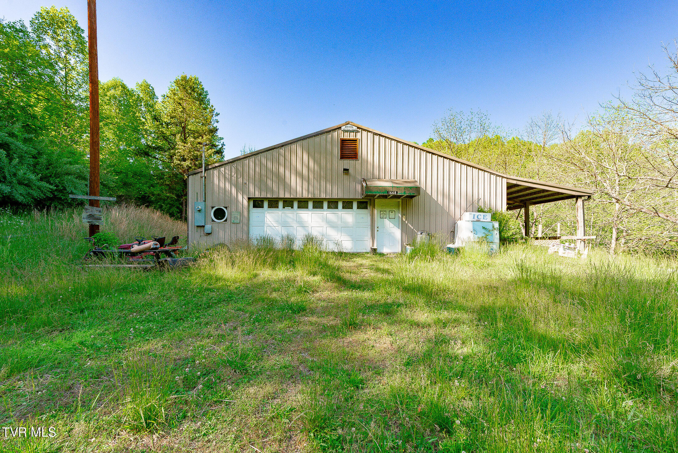 1668 Fowlers Br Road, Hiltons, Virginia image 47