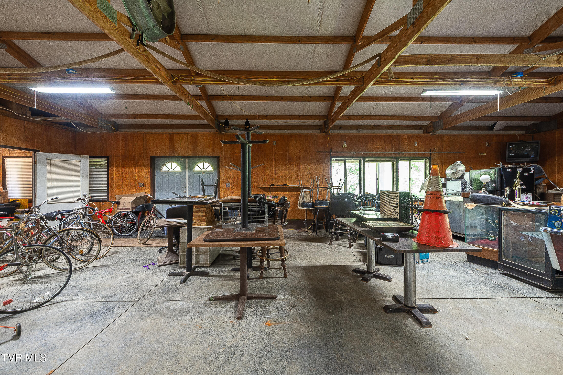 1668 Fowlers Br Road, Hiltons, Virginia image 34