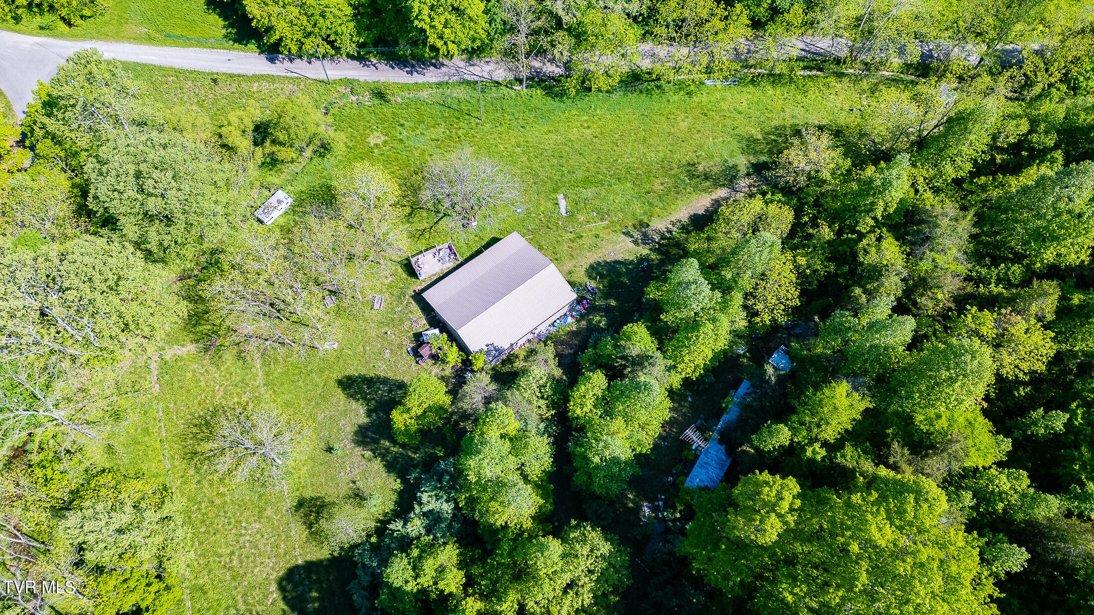 1668 Fowlers Br Road, Hiltons, Virginia image 21