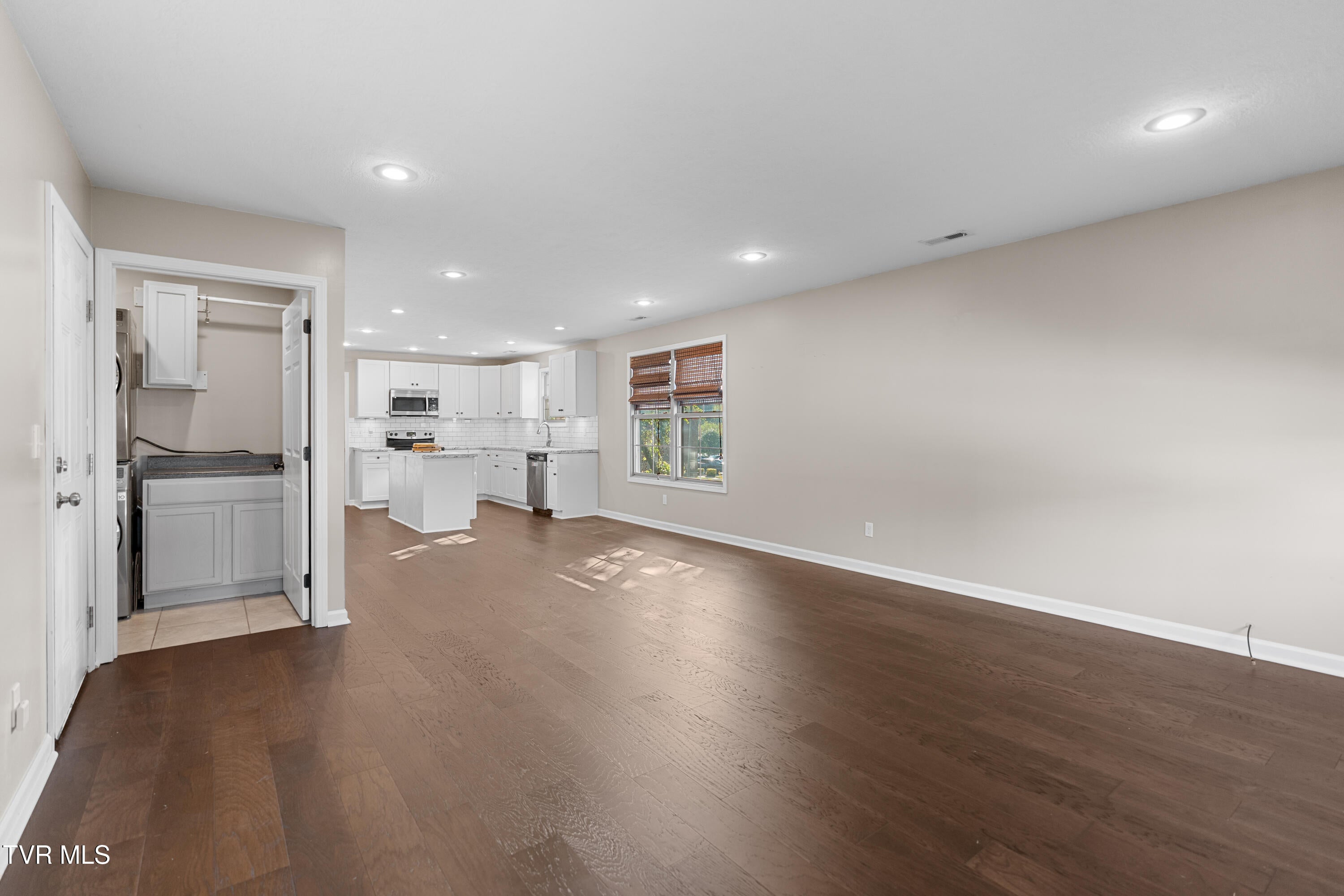 1440 Ault Road