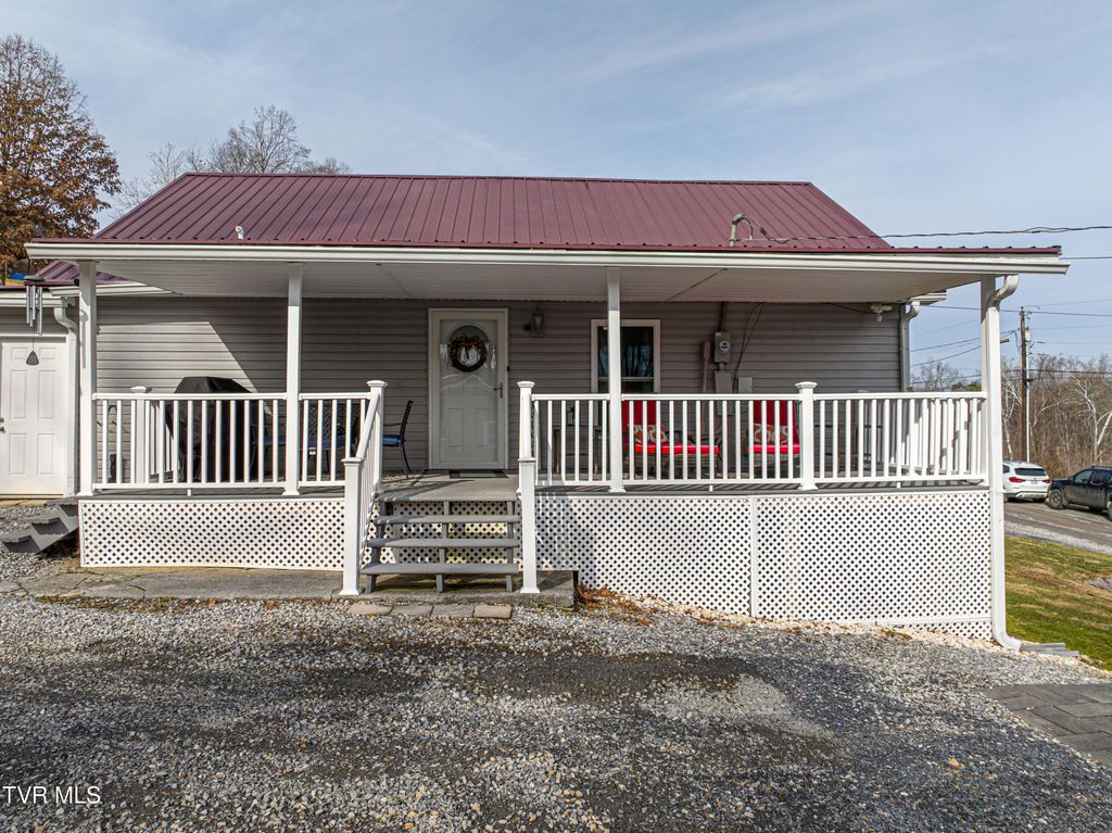 Photo of 22262 Driftwood Lane, Abingdon, VA 24211 (MLS # 9991335)