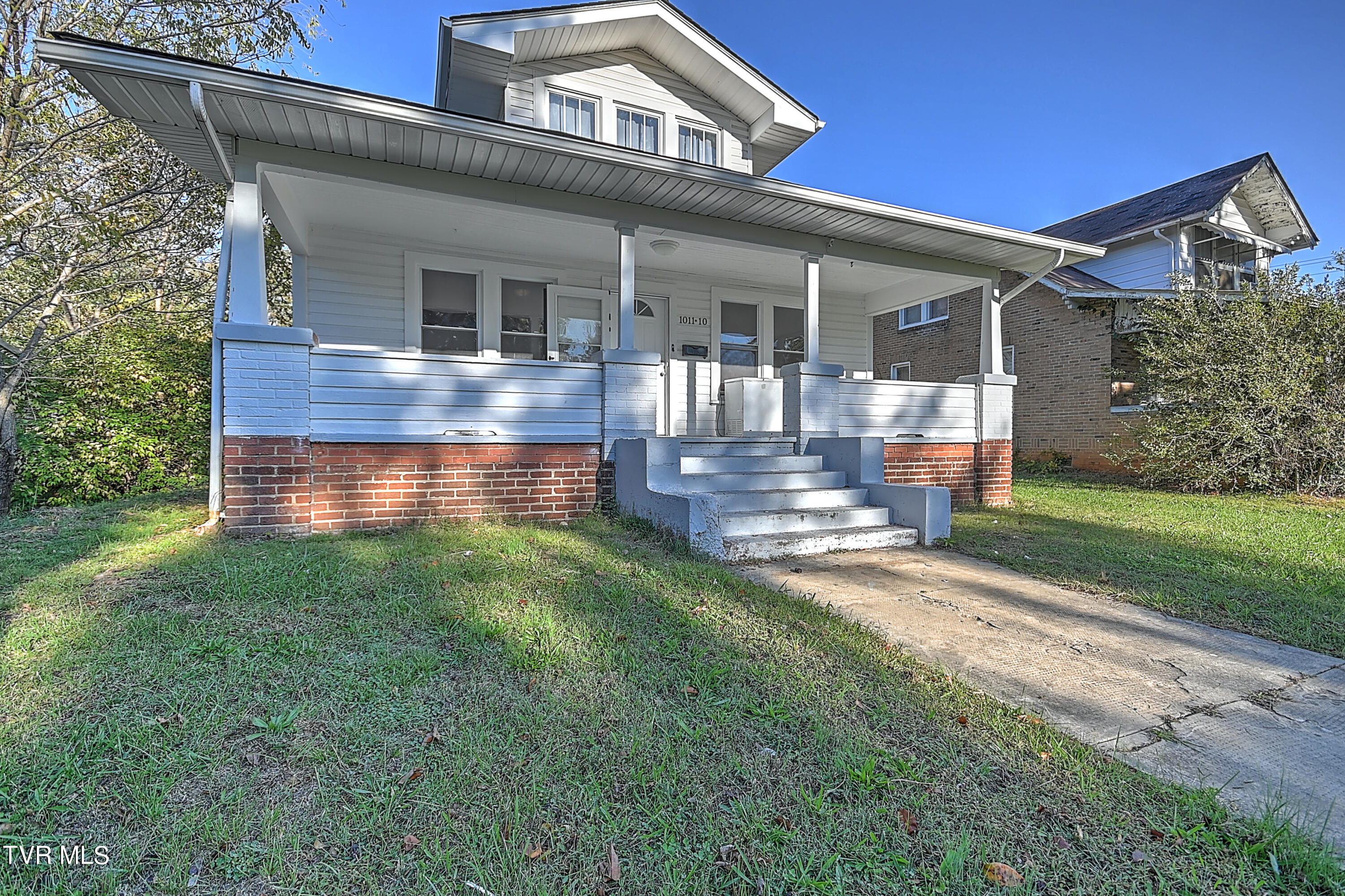 1011 Unaka Avenue, Johnson City, Tennessee image 4