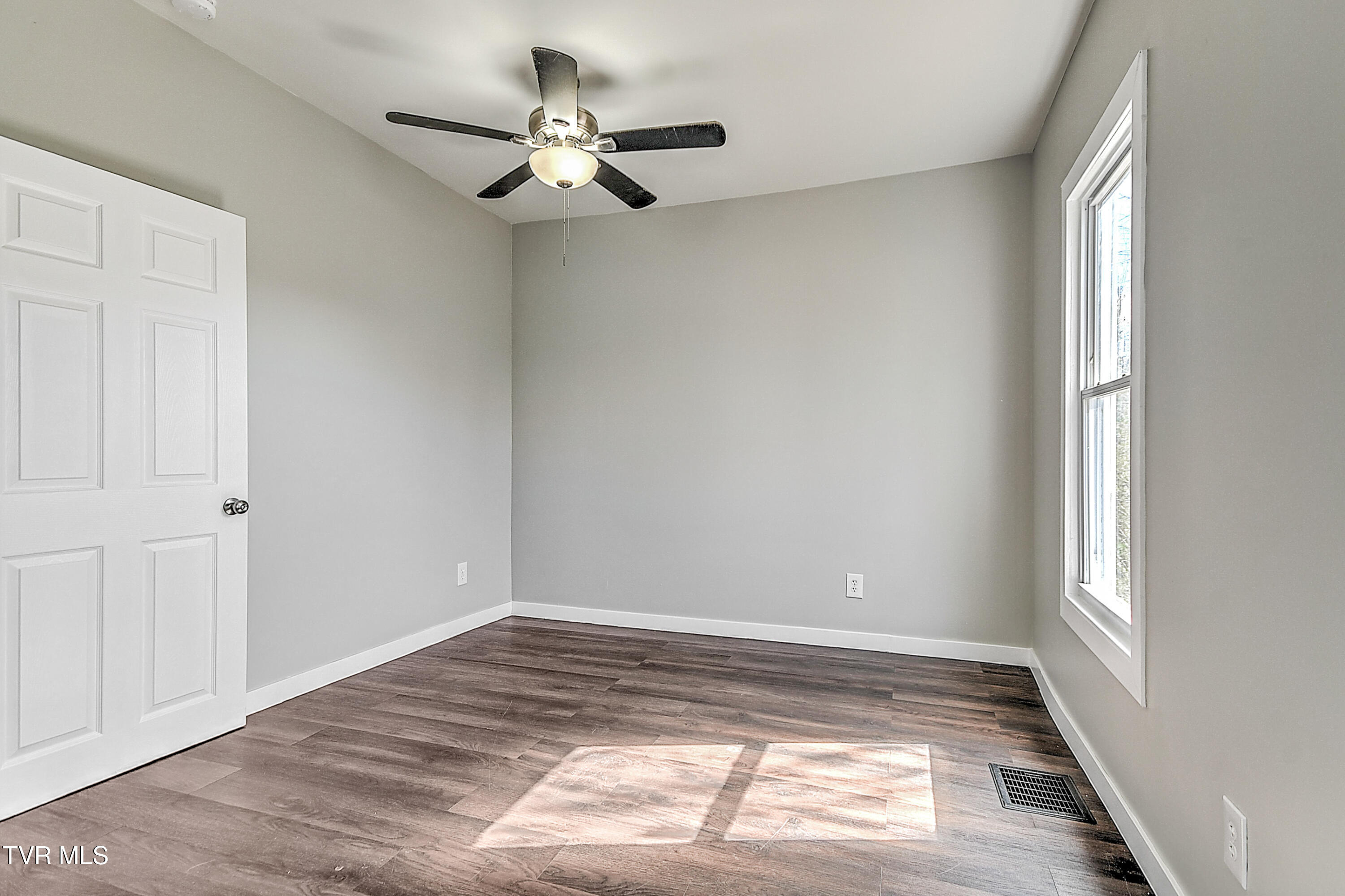 1011 Unaka Avenue, Johnson City, Tennessee image 36