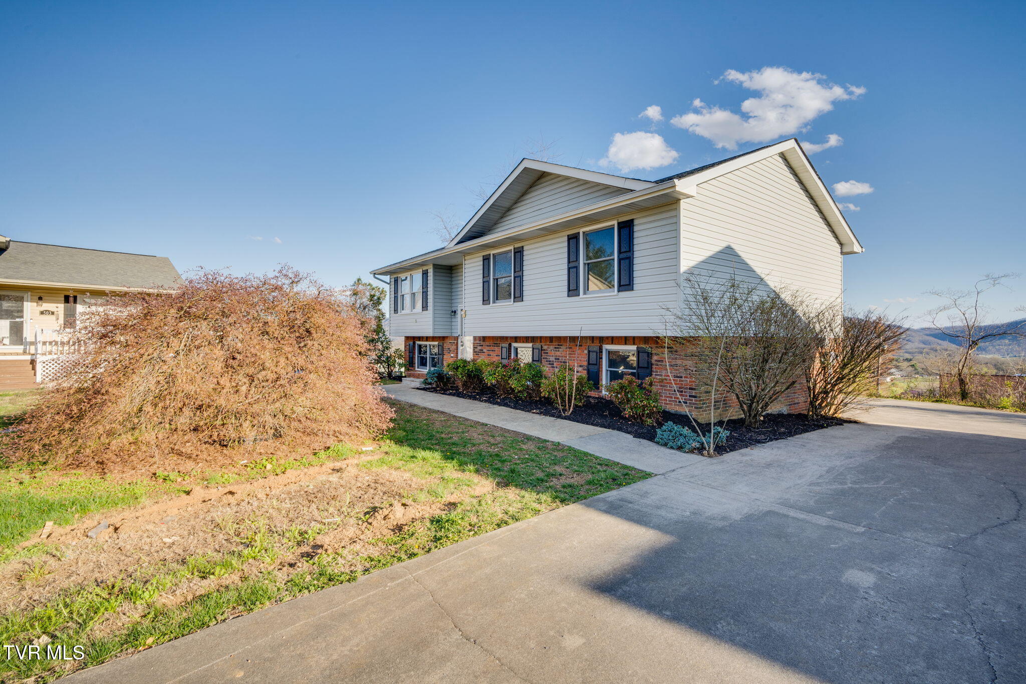 505 Cindy Court, Church Hill, Tennessee image 3