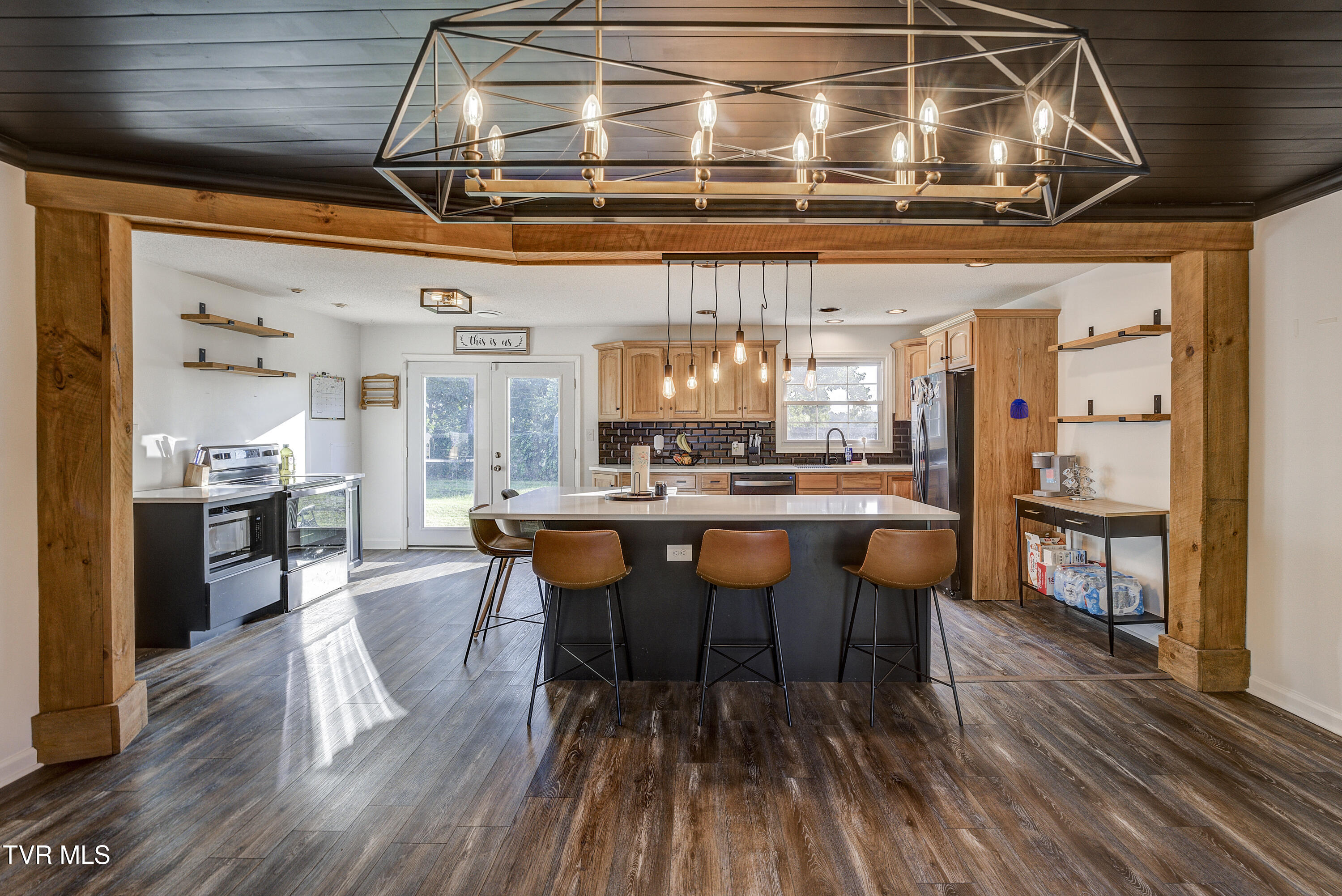 110 Hopeville Avenue