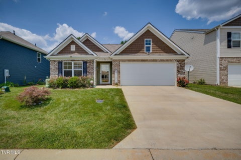 Homes For Sale - 1421 Gress Mag Mountain<br/> Sullivan County, Kingsport, TN 37660