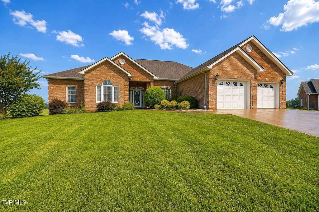 Photo of 171 Rosecliff Drive, Fall Branch, TN 37656 (MLS # 9998166)