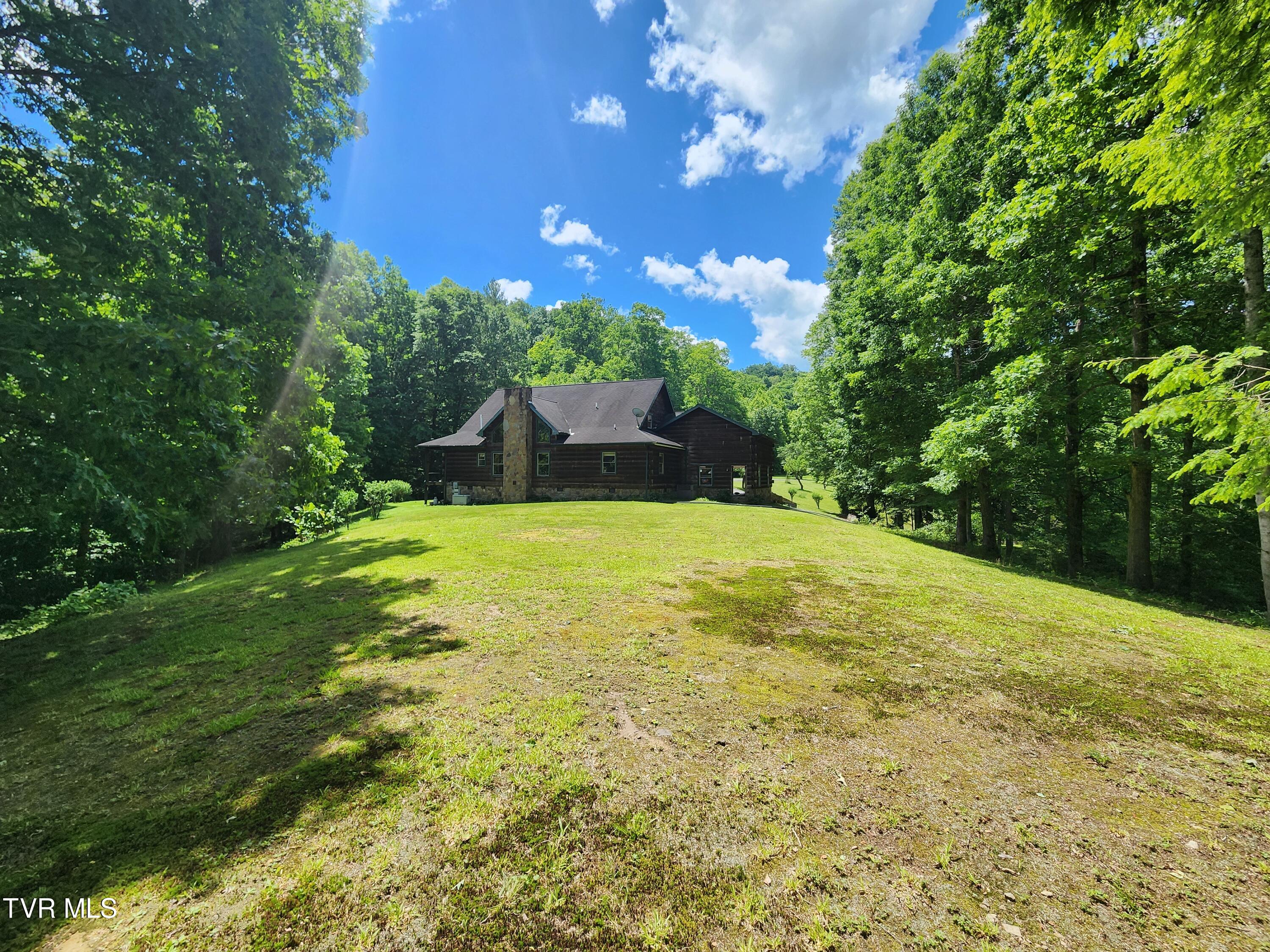 639 Dream Farm Road, Birchleaf, Virginia image 34