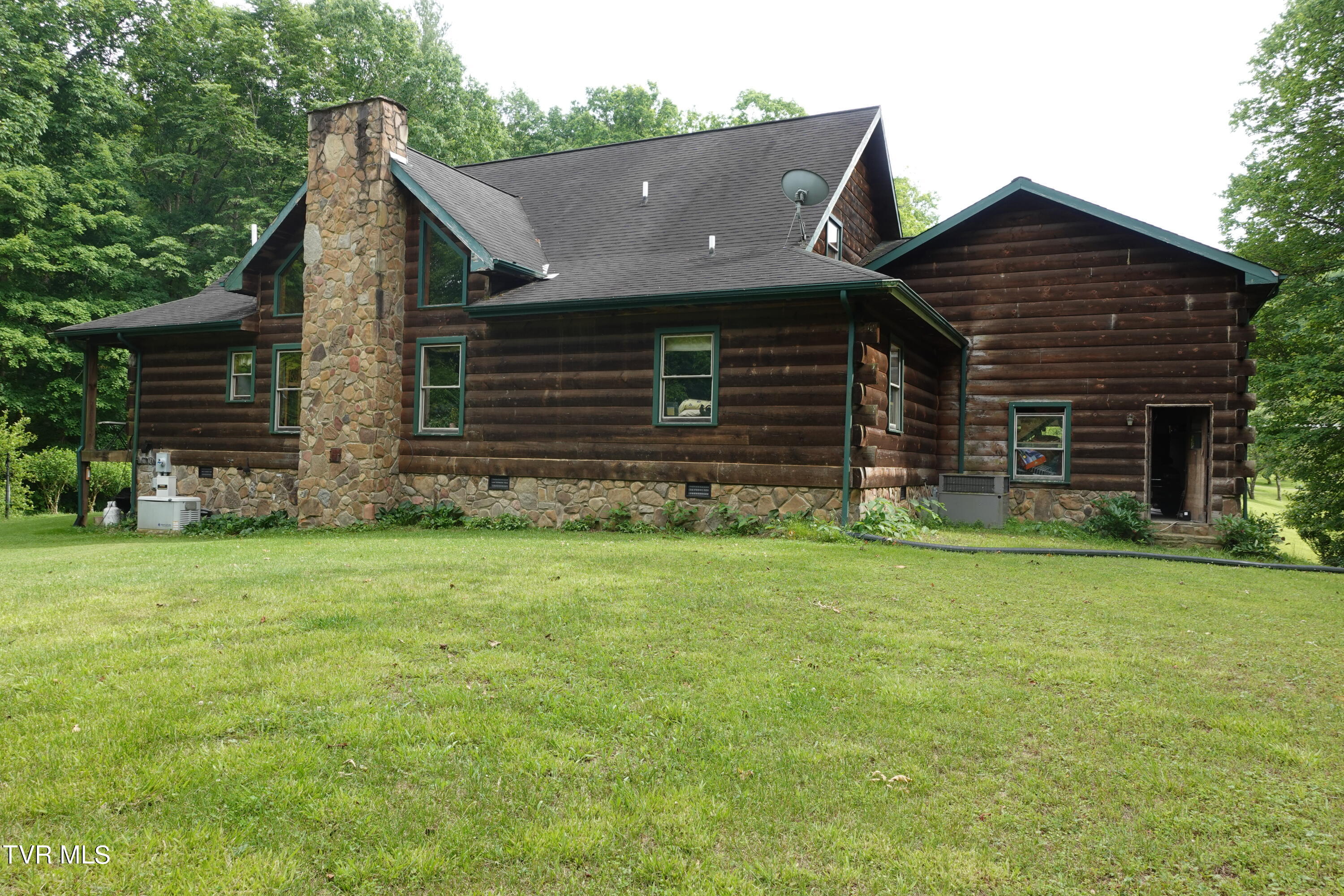639 Dream Farm Road, Birchleaf, Virginia image 49