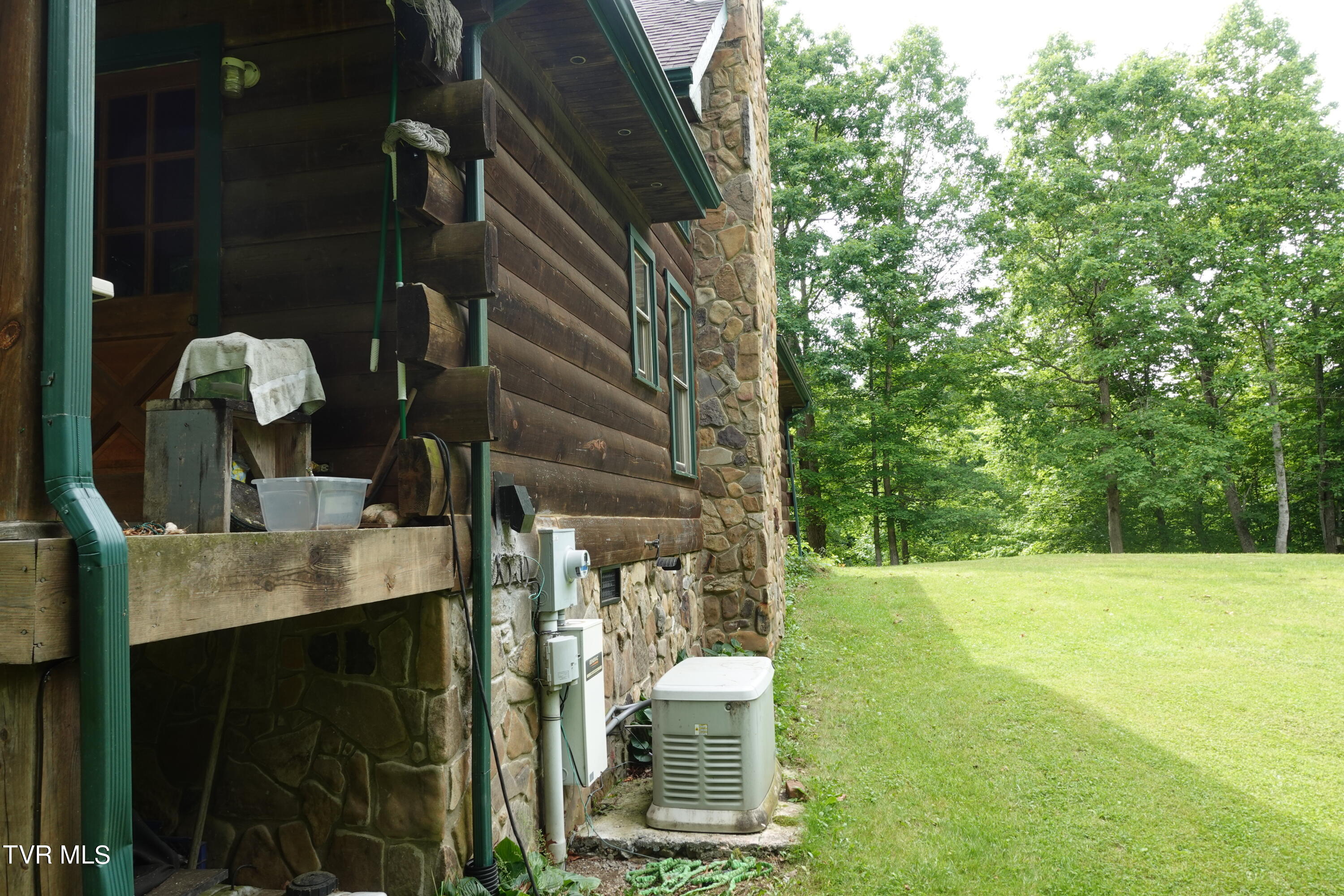 639 Dream Farm Road, Birchleaf, Virginia image 48