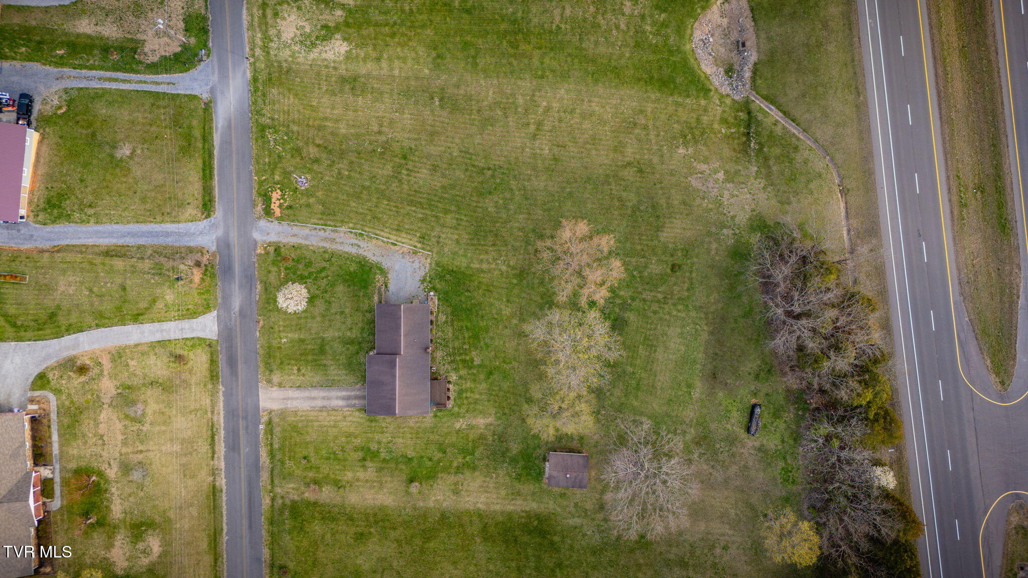 157 Lakeview Circle, Rogersville, Tennessee image 40