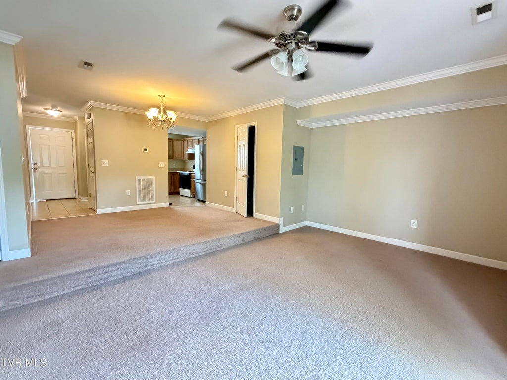 Photo of 2201 Cherokee Road #14, Johnson City, TN 37604 (MLS # 10000323)