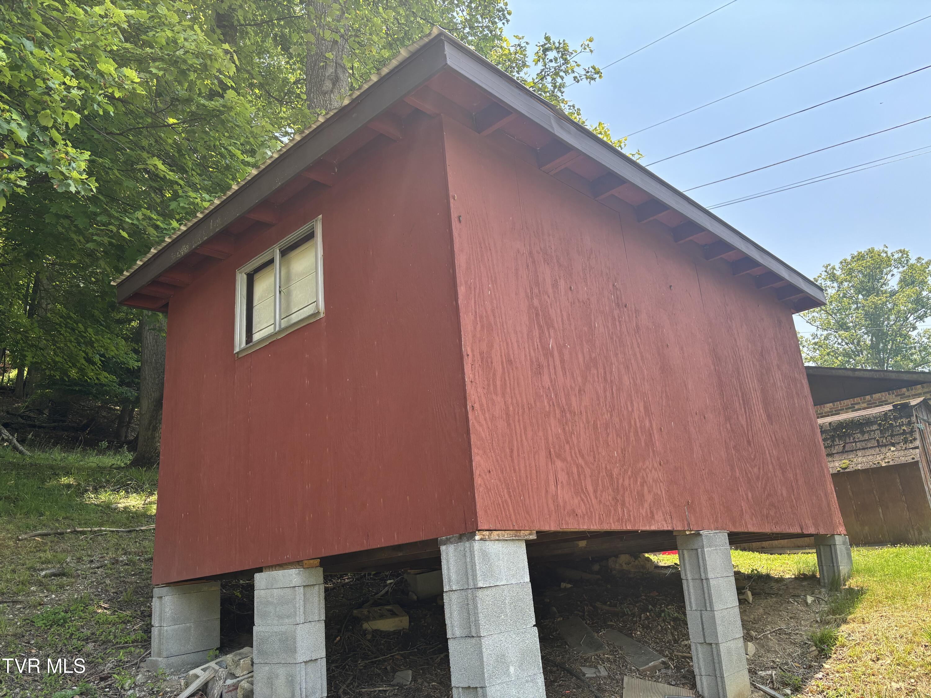 275 Friend Street, Clintwood, Virginia image 9