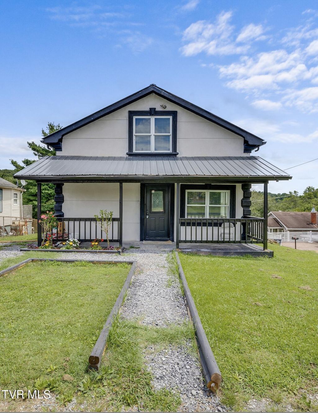 Photo of 488 Virgil Avenue, Kingsport, TN 37665 (MLS # 9984213)