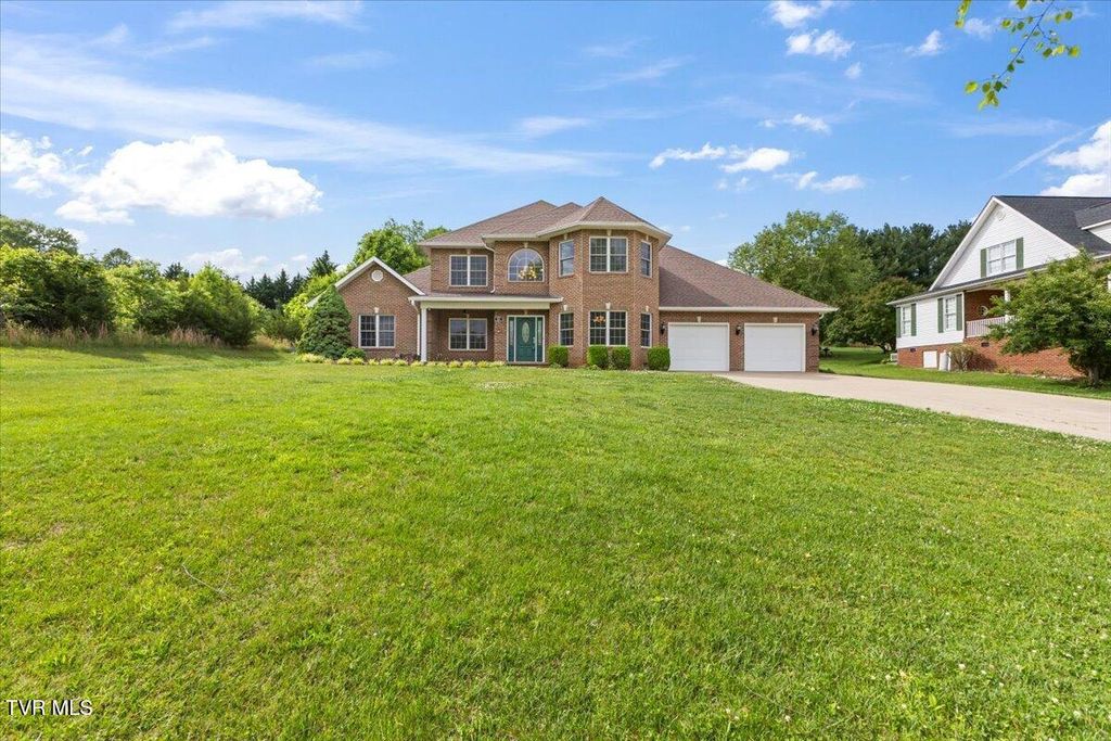 Photo of 1288 Austin Springs Road, Piney Flats, TN 37686 (MLS # 9996028)